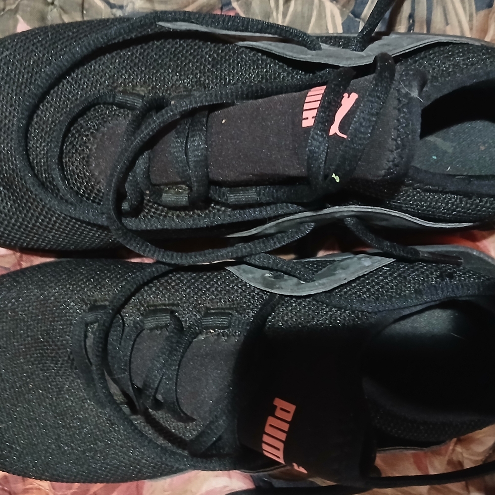 Puma Black Athletic Shoes